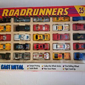 Vintage Roadrunners Hot Wheels-Type Die Cast Metal Cars 25 pcs. -- New Old Stock